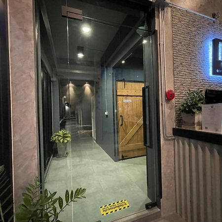 Loft Space Hotel Ranong Eksteriør billede