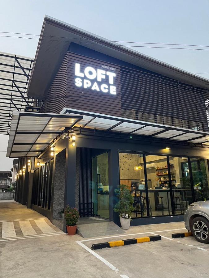 Loft Space Hotel Ranong Eksteriør billede