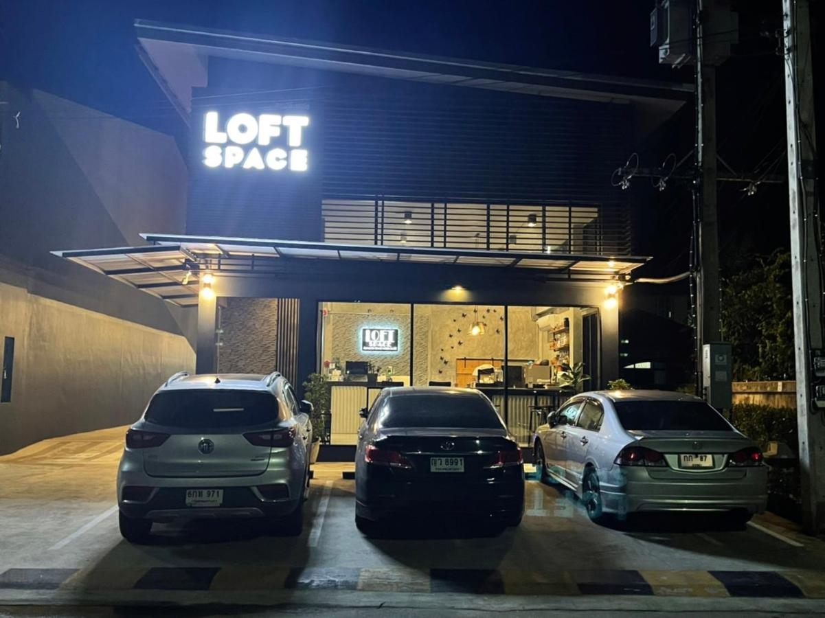 Loft Space Hotel Ranong Eksteriør billede
