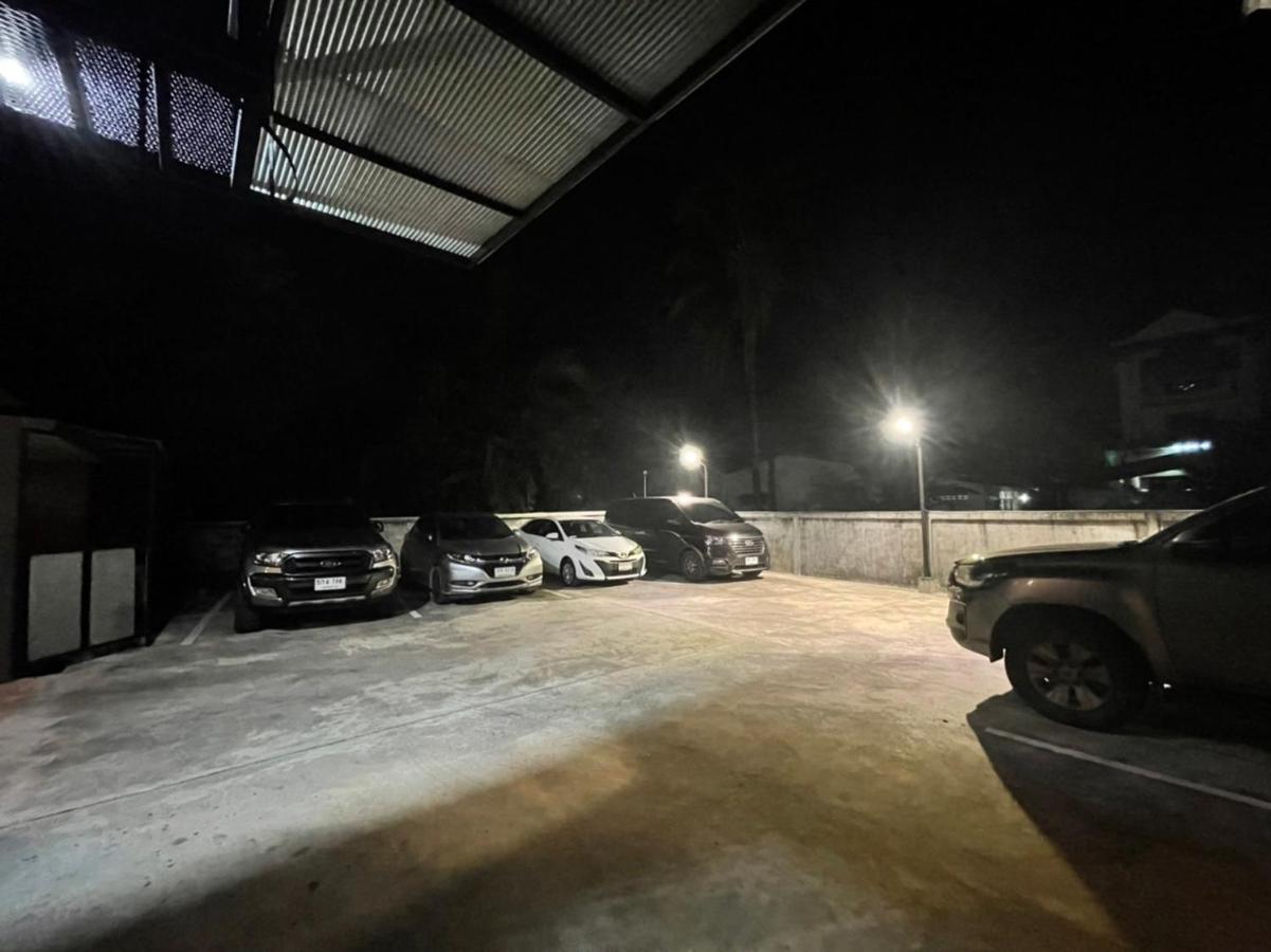 Loft Space Hotel Ranong Eksteriør billede
