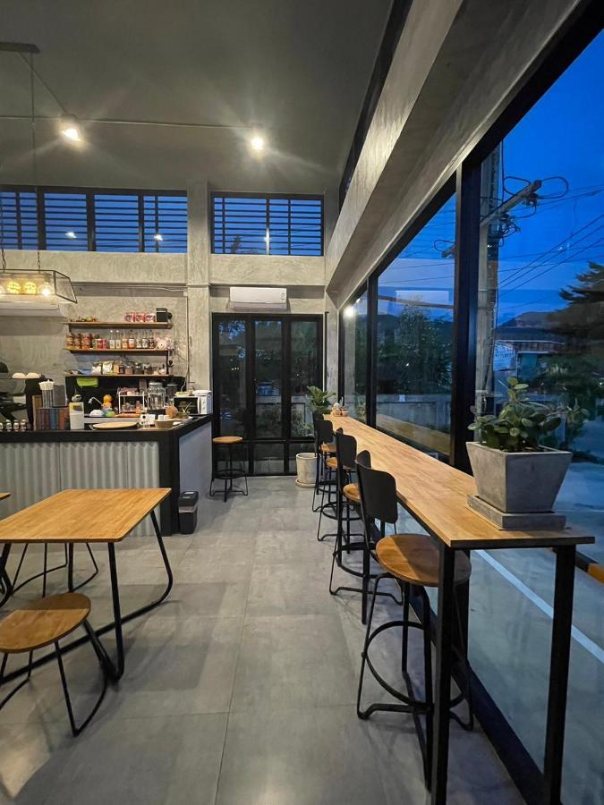 Loft Space Hotel Ranong Eksteriør billede