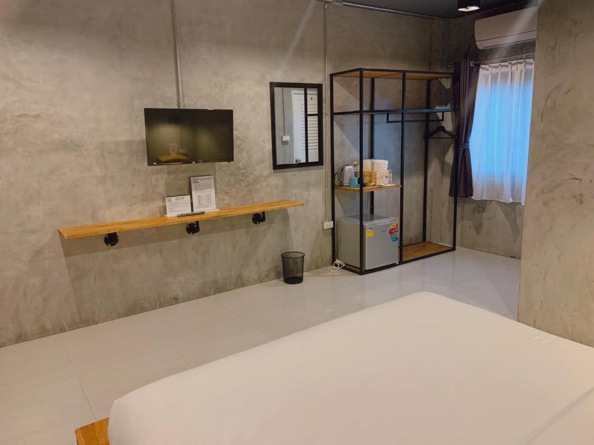 Loft Space Hotel Ranong Eksteriør billede